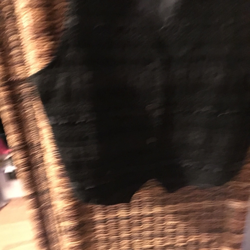 Vest - Picture 2 of 2